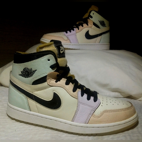 2021 **NIKE** (wmns) "Air Jordan Retro 1-- High Zoom"  Comfort 'Easter' - Picture 1 of 10